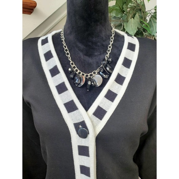 August Max Women Black Cotton Long Sleeve Buttons Front Cardigan Sweater Size 2X - Picture 2 of 14